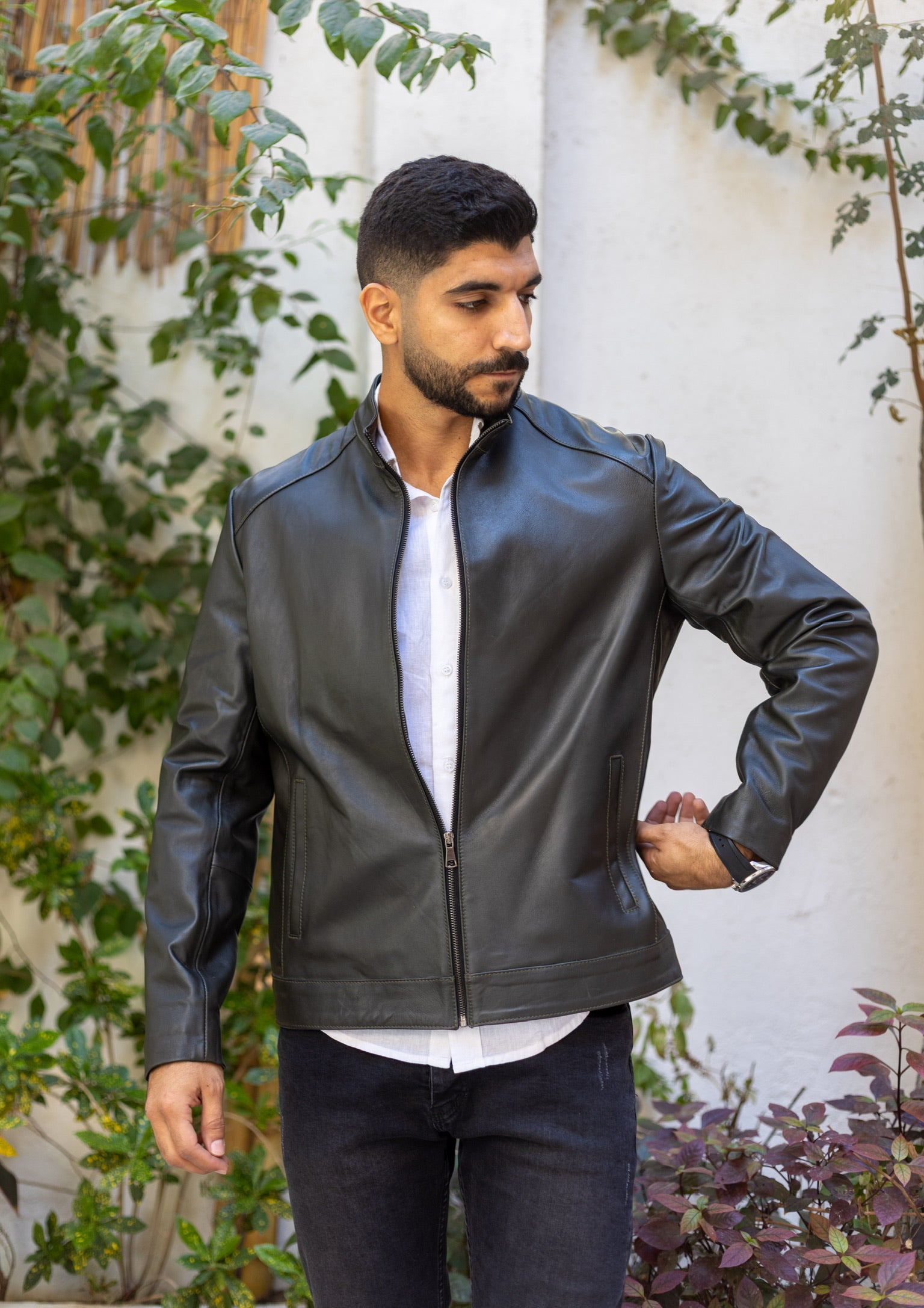 The Core – Classic Leather Jacket